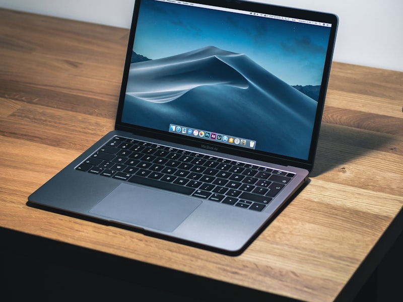 Apple MacBook Pro 16-inch M4 Max